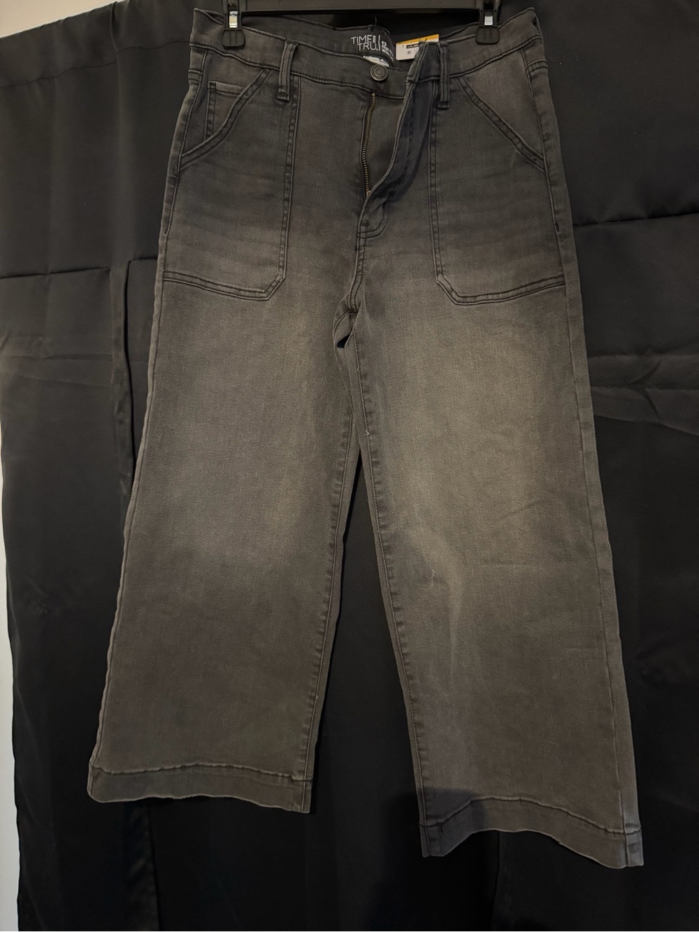 No Boundaries Washed Black Wide-Leg Cropped Jeans